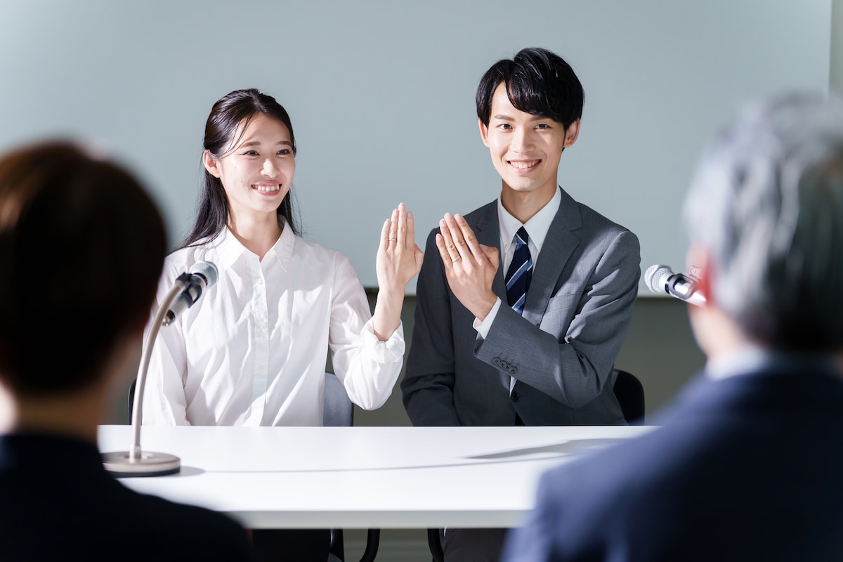 波瑠＆高杉真宙が『電撃結婚』！『それスノ』で囁かれた“交際2年”の距離感と、39歳人気俳優が語る『実家が裕福』な苦悩