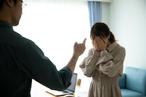 「専業主婦のくせに」と吐き捨てた夫の末路。クッキングシートの意外な使い方