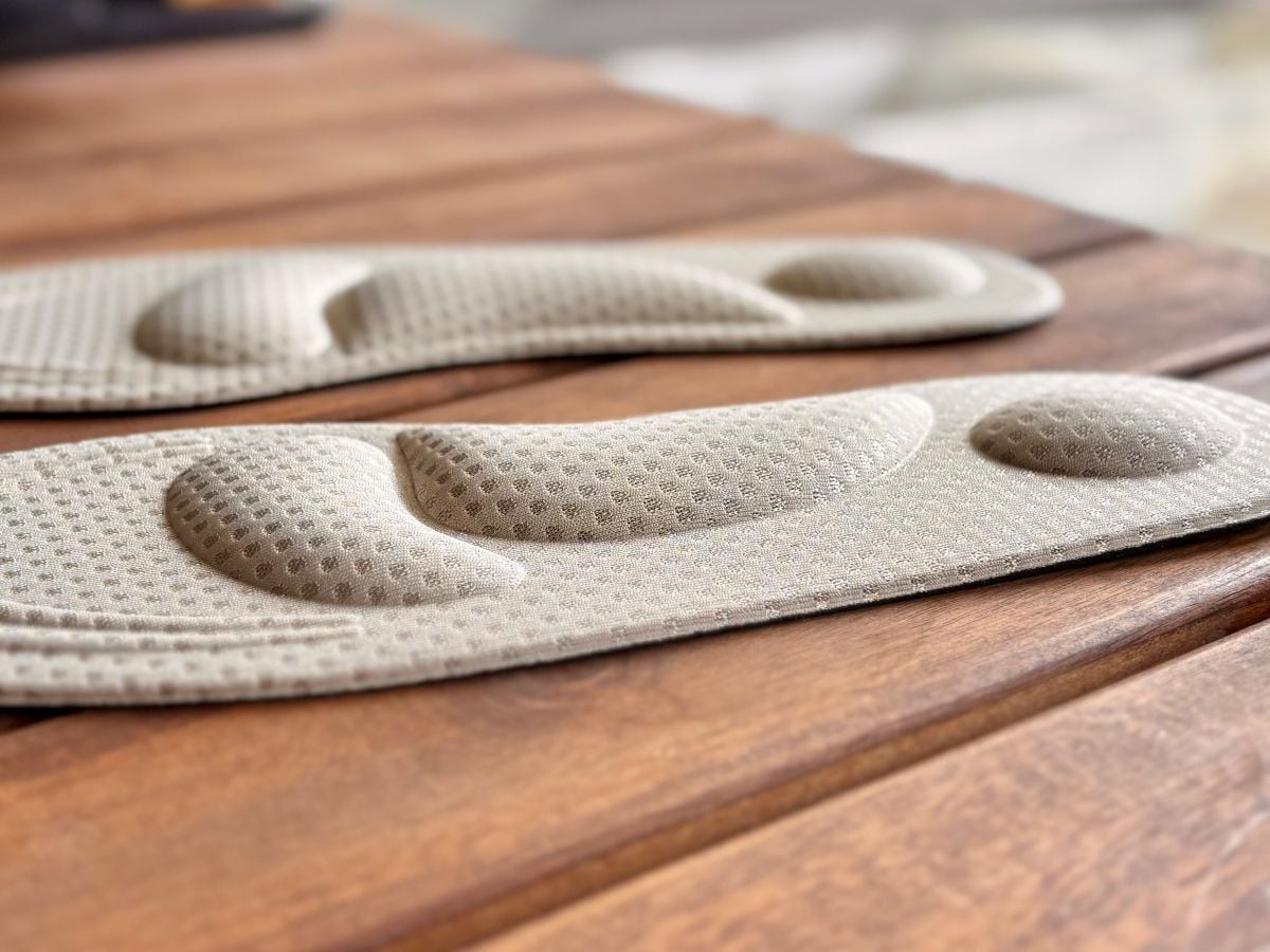 100均の「中敷き」徹底レビュー|どこに売ってる?疲れないって本当?【ダイソー・セリア・キャンドゥ】