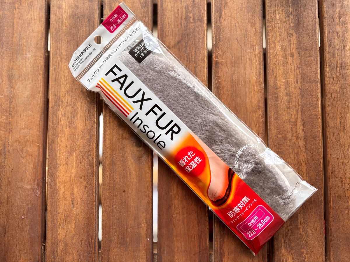 100均の「中敷き」徹底レビュー｜どこに売ってる？疲れないって本当？【ダイソー・セリア・キャンドゥ】