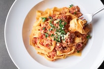 五輪選手村の食事は…米国選手がぶっちゃけ評価。韓国代表を襲った“誤審”に母国メディア激怒「前例ない状況が起きた」