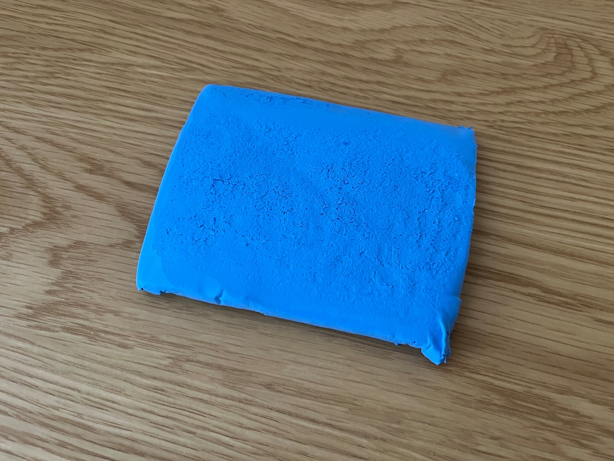 子どもが使いやすい100均粘土はどれ？実際に買って比べてみた！【ダイソー・セリア・キャン★ドゥ】