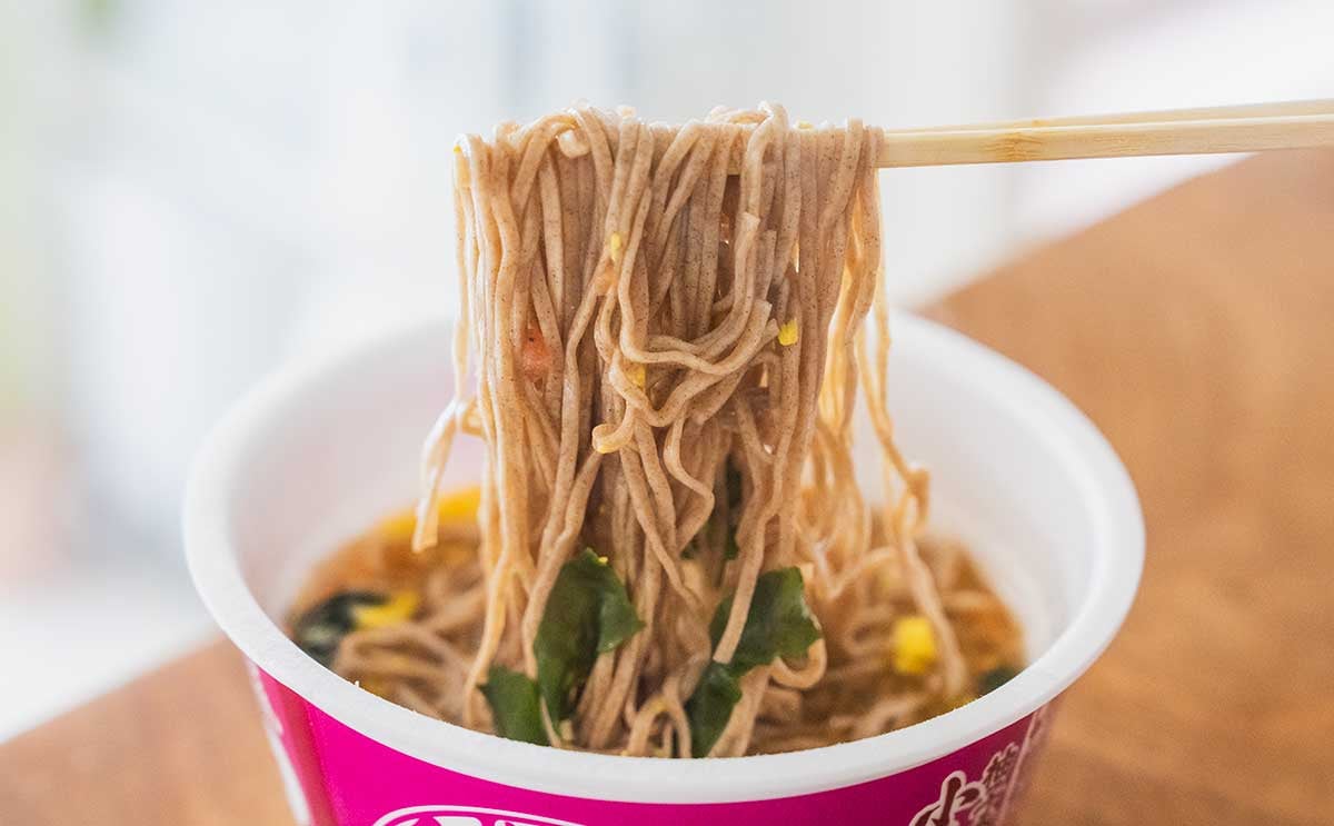 「こういう商品を待ってた」【日清のどん兵衛】柑橘香る爽やかな一杯が登場