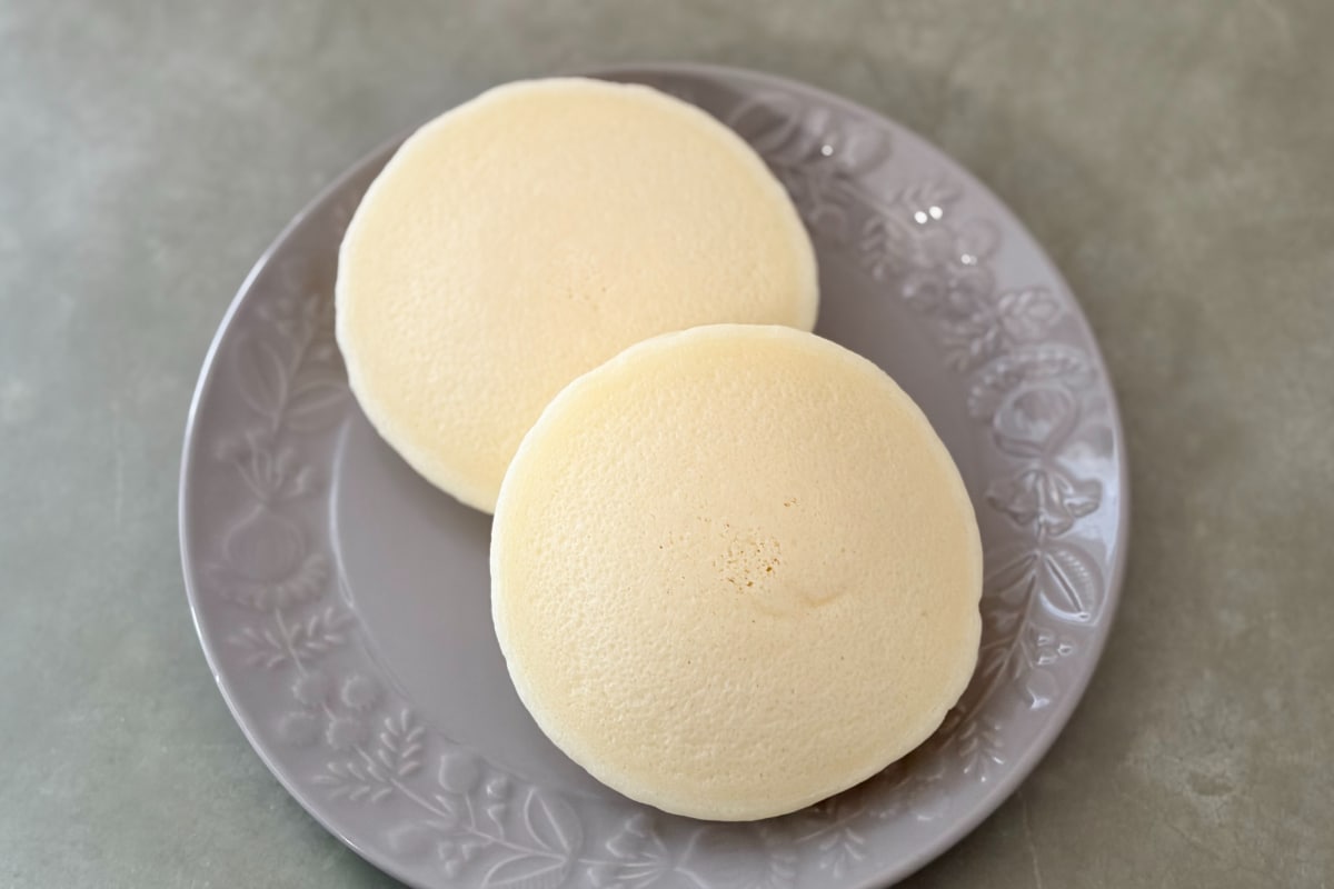 もっちもちで甘～い！【ファミマ】1個75円のパンケーキが濃厚＆激ウマ