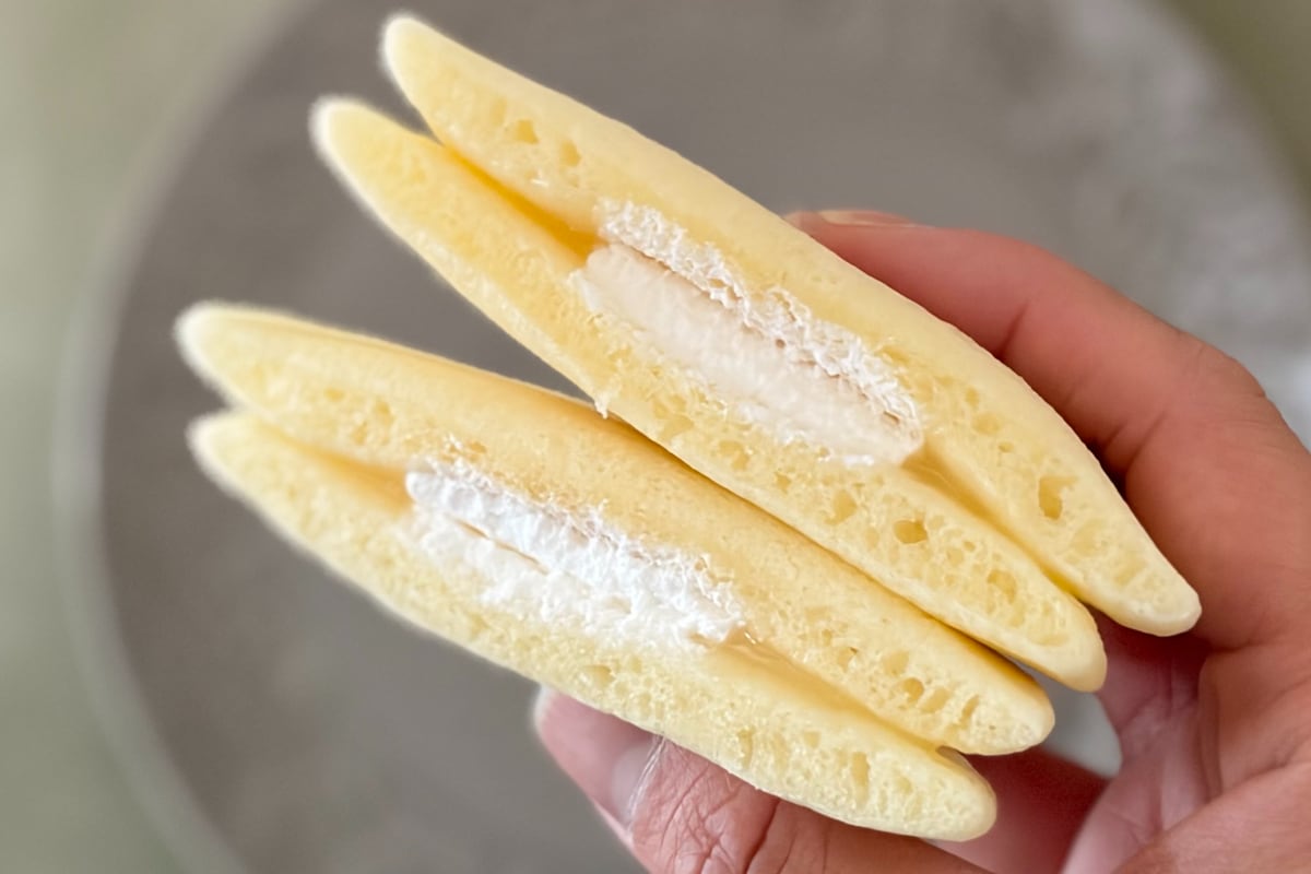 もっちもちで甘～い！【ファミマ】1個75円のパンケーキが濃厚＆激ウマ