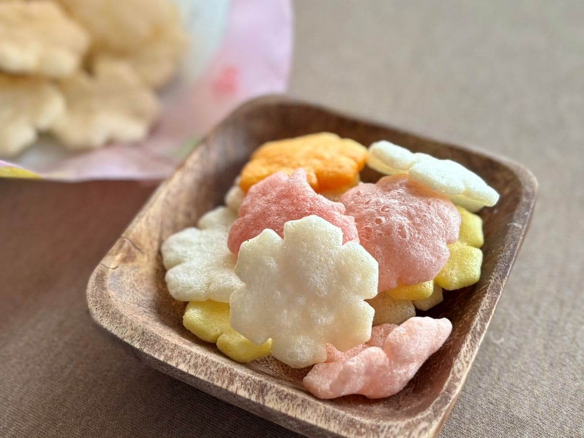 これもダイソー!?ひな祭り飾り人気アイテム7選|お菓子もグッズもプチプラで♪【2026】