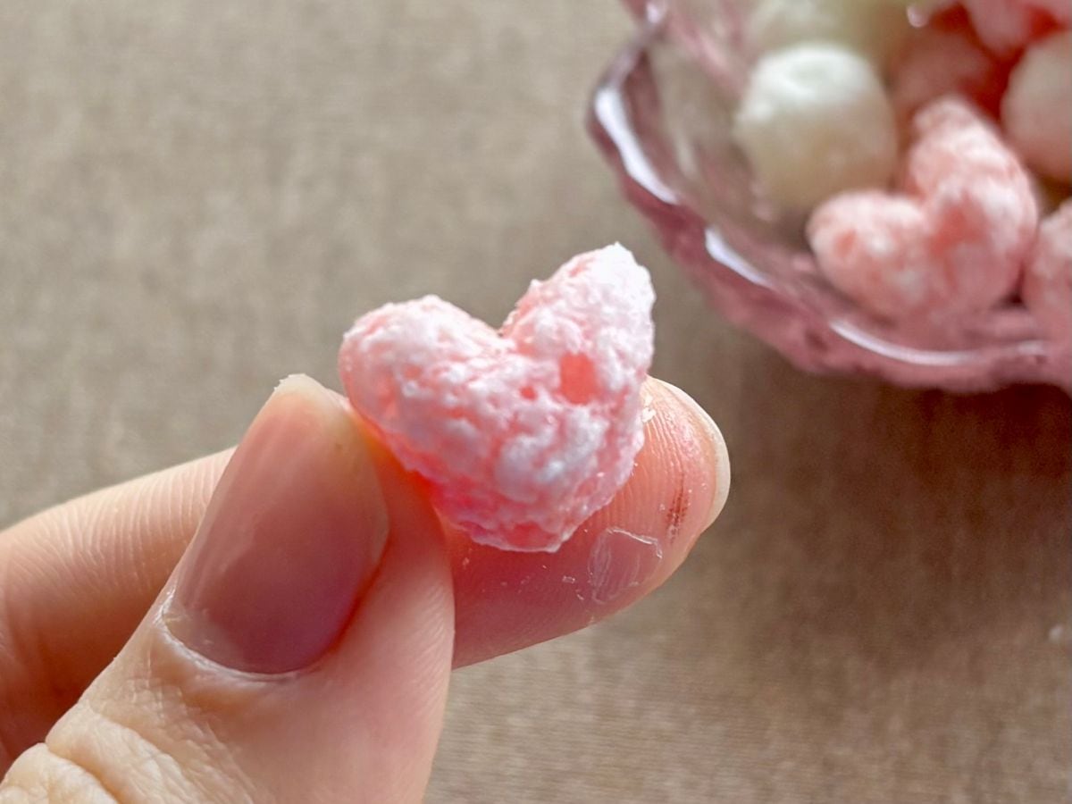 これもダイソー!?ひな祭り飾り人気アイテム7選|お菓子もグッズもプチプラで♪【2026】