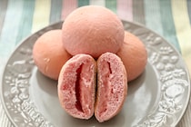 甘酸っぱさが美味！【ファミマ】見た目もかわいい1個40円台のお得パン