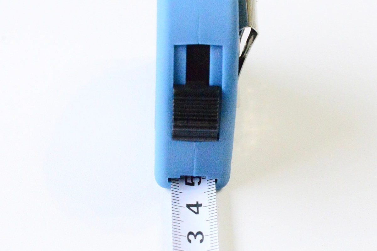 100均のメジャーを比較！【セリア・ダイソー・キャンドゥ】売り場も解説