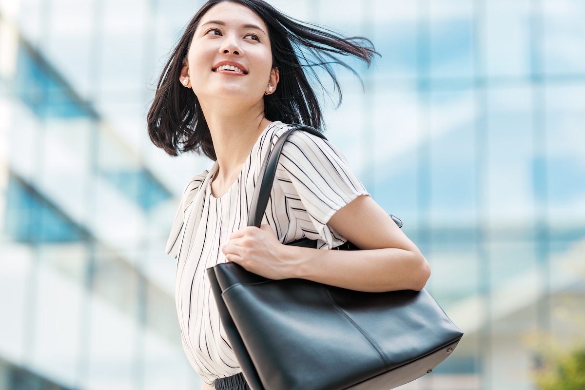 しなやかな強さにドキッ…！「折れない心」を秘めた、自己肯定感が高い最強女子＆怒ると怖い！？星座別ランキング