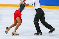 古田敦也が激怒した「許せない選手」実名告白に【衝撃】！“りくりゅう”三浦璃来のバキバキのアバラ背中に涙＆そっくりな“人気イケメン俳優”