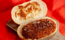 シンプルさがむしろいい。【セブン】の新作『惣菜パン』