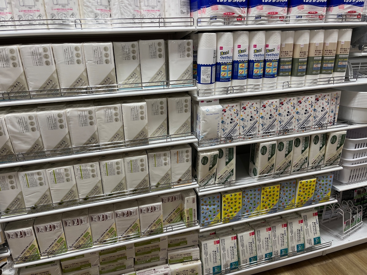100均のペーパータオル10商品を比較！ダイソー・セリア・キャン★ドゥのおすすめは？