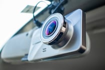 高級車によるあおり運転……逮捕までの一部始終。そのほか「旧統一教会」めぐる自民党議員と弁護士のやりとりも