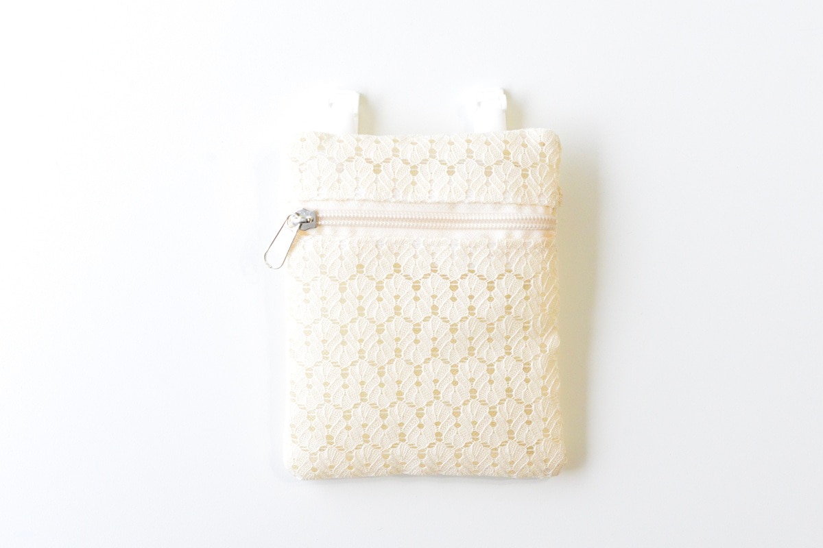 100均【ダイソー】移動ポケットを紹介！セリア・キャンドゥにもある？