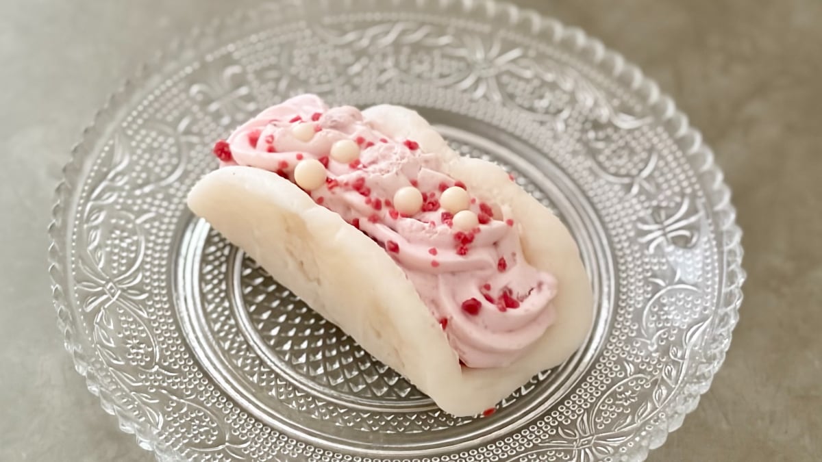 「とっても春」な味わいが美味！【セブン】人気キャラとのコラボスイーツ