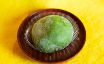 濃厚なのに爽やか！【セブン】の“緑の物体”を食べてみたらハマった