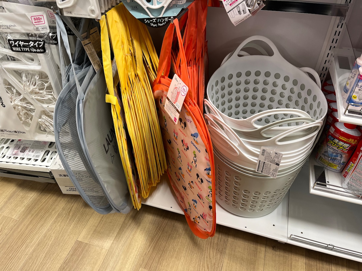 100均のランドリーバッグが想像以上に便利！ダイソー・セリア・キャン★ドゥの商品を調査