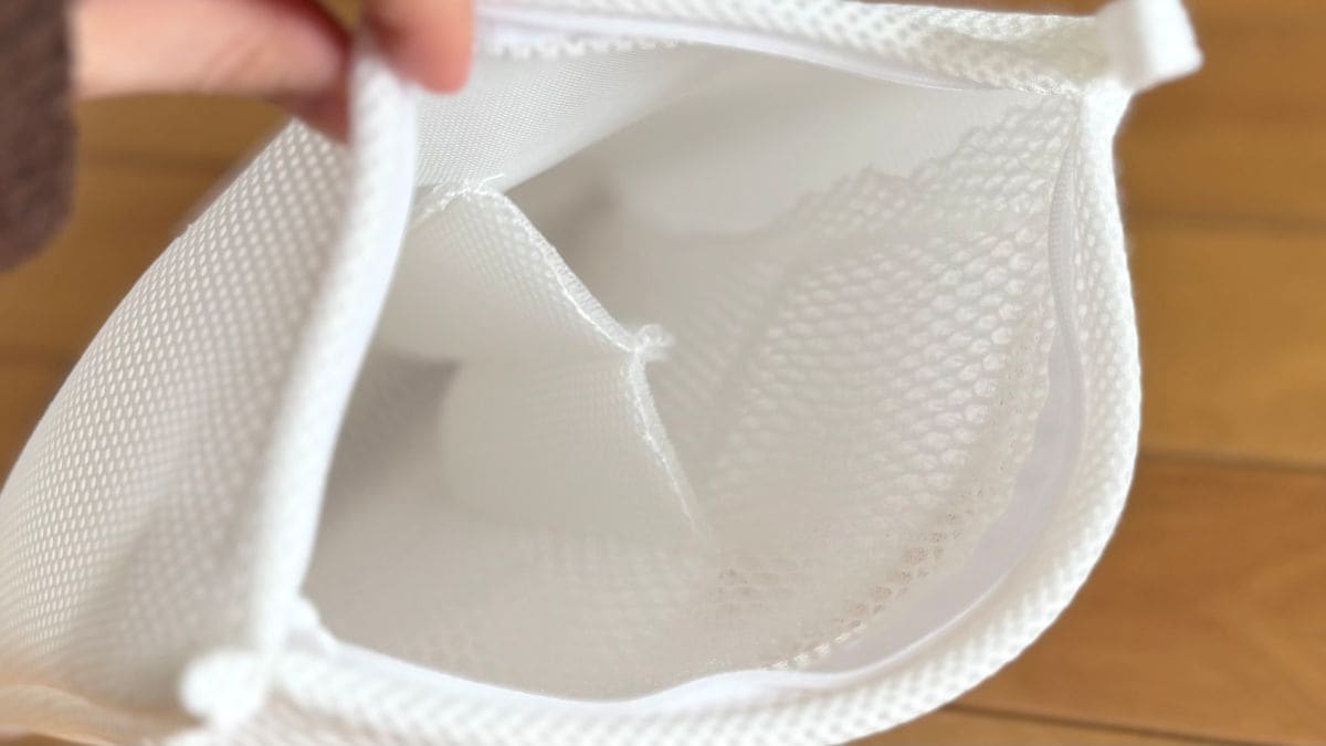 100均の洗濯ネットおすすめ6選｜布団用の大きいサイズやかわいいキャラクターも♪