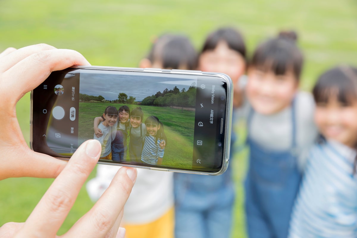 LINEスタンプに子供の写真を使うのは危険？リスクと安全な作り方