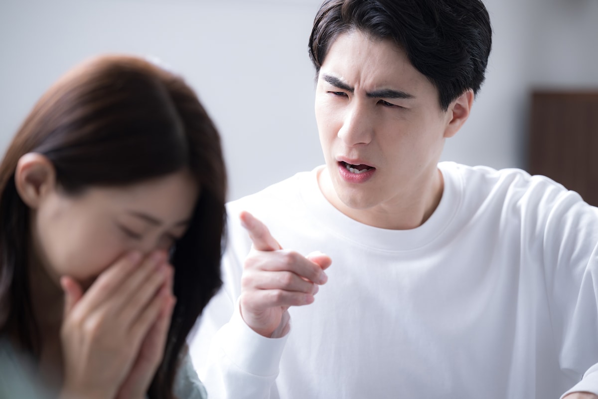 「お前が働け！」モラハラ夫に下した52歳妻の“年収500万円”の鉄槌！老後資金4,000万円でも「妻の長生きがリスク」と語る72歳夫の残酷な計算と、丸の内OLが隠す“秘密”