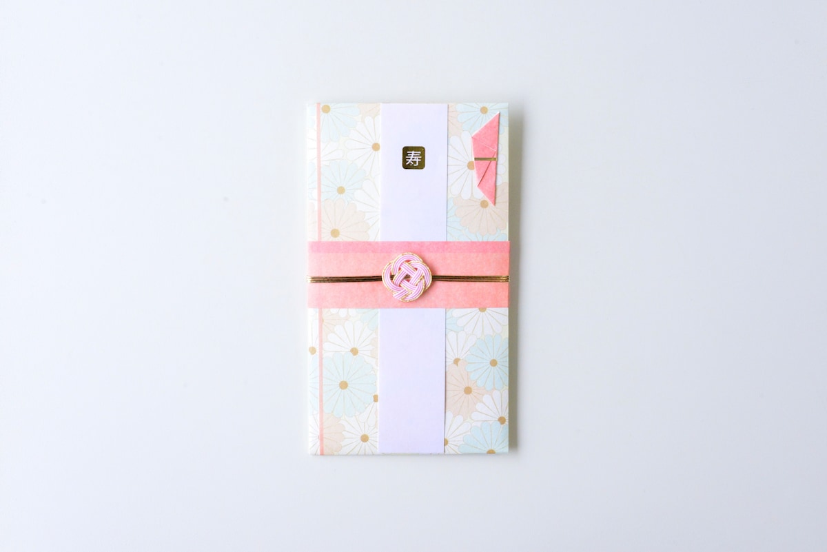 100均のご祝儀袋おしゃれで使える11選！【セリア・キャンドゥ・ダイソー】