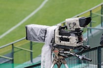 WBC冷遇のTV局の「言い分」。“タッチ×稲葉浩二”で激震＆ファン歓喜！大谷翔平が語った粋な「登板条件」に米メディアも絶賛。