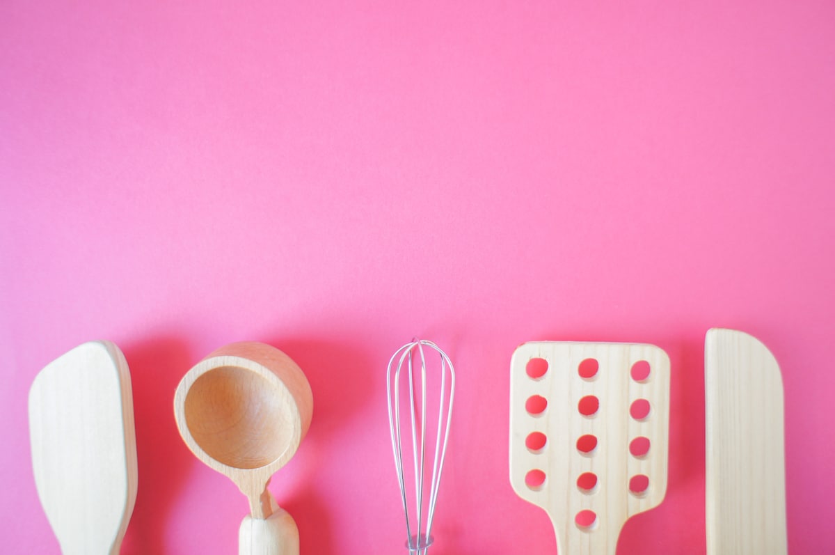 人気レシピ「旨辛こんにゃく炒め」「やみつき副菜」「あじのマリネと焼きなすのタルタル」を紹介！