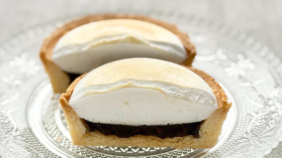 「食感たまらなく最高！」【ファミマ限定】スイーツは温めて二度おいしい