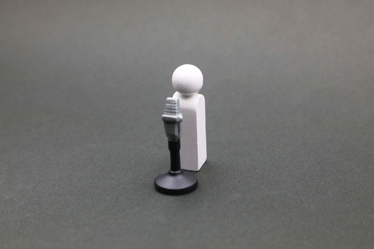 年収8千万だった青木さやかが年金額に絶句！孫を拒んだ74歳主婦の後悔と、葬儀代「200万全額負担」の罠