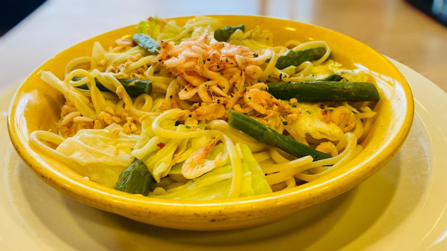 2026年の新作【ガスト】もちもち生パスタを使った「桜海老と春野菜の