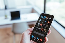 子供のiPhoneからアプリ承認が届かない？解決の秘策とコメダでの父の爆笑行動＆スーパーでの袋詰めトラブル