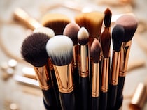 黒ギャルが激変！「どっちが本物？」驚愕のメイク術と巨大スーパー爆買い＆着物帯の神リメイク活用術