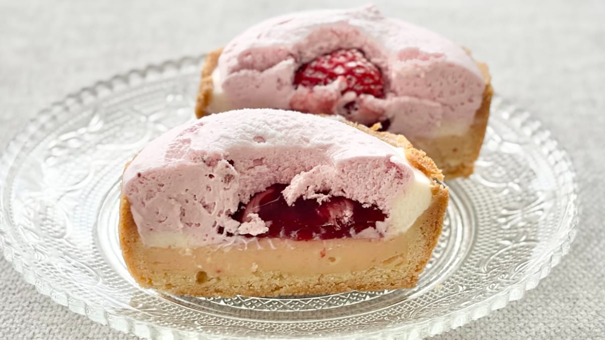 「至極のハーモニー」「最っ高」の声も!【ローソン】のコラボスイーツ