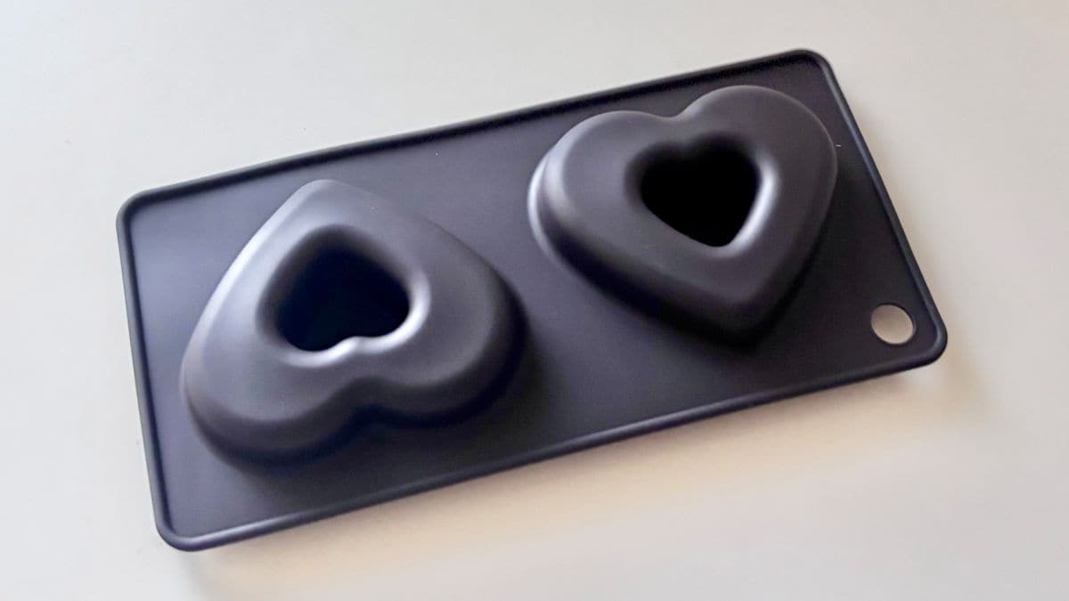 100均のドーナツ型が超使える!オーブンOKなシリコン製で子どもと一緒におやつ作り♪