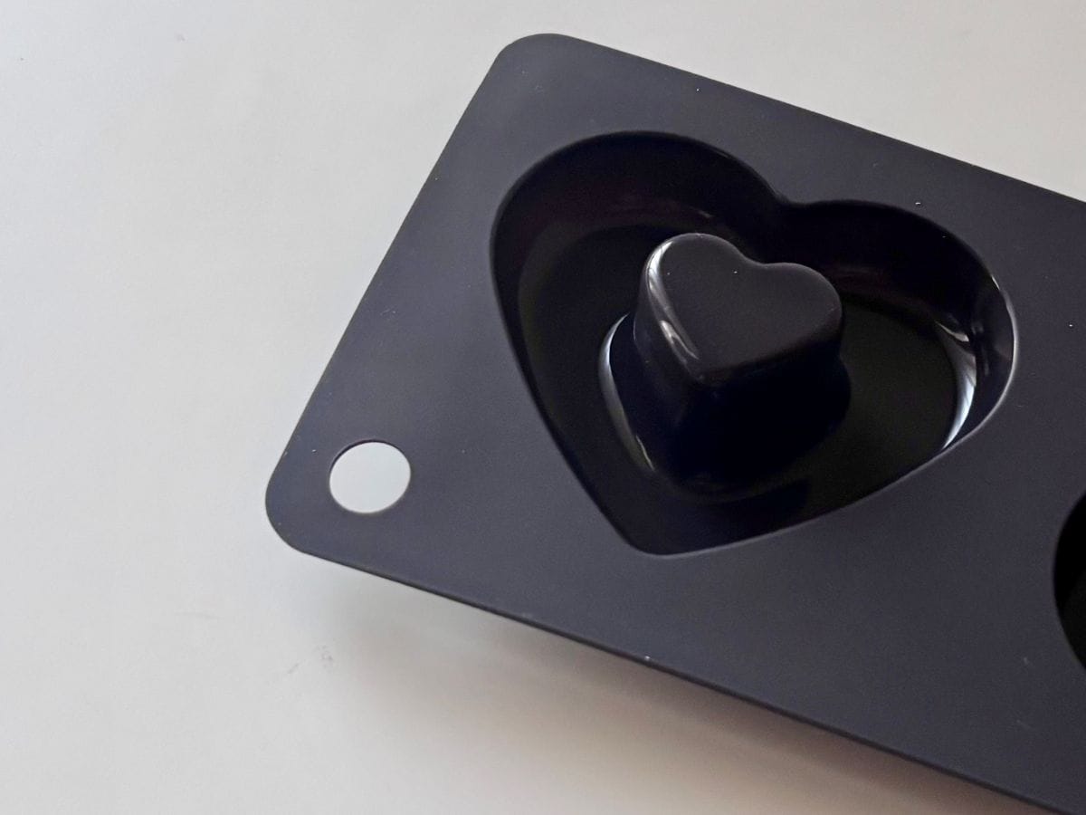 100均のドーナツ型が超使える!オーブンOKなシリコン製で子どもと一緒におやつ作り♪