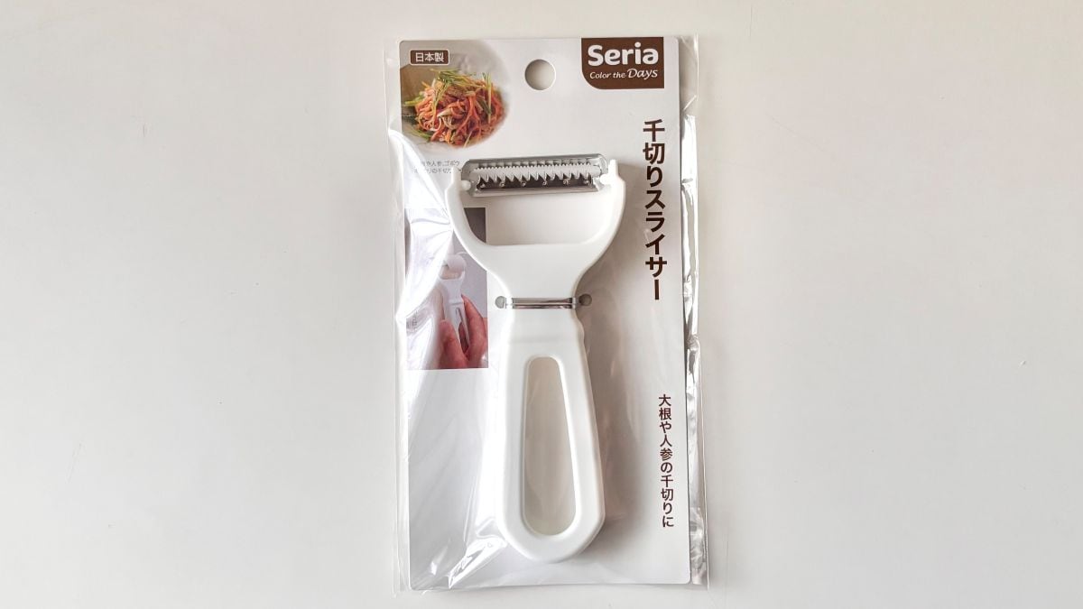 100均の千切りスライサー比較! まさかの結果に驚き…結局おすすめはどれ? 【ダイソー・セリア・キャンドゥ】