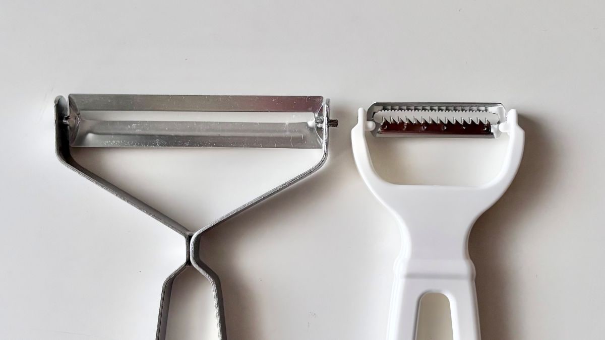 100均の千切りスライサー比較! まさかの結果に驚き…結局おすすめはどれ? 【ダイソー・セリア・キャンドゥ】