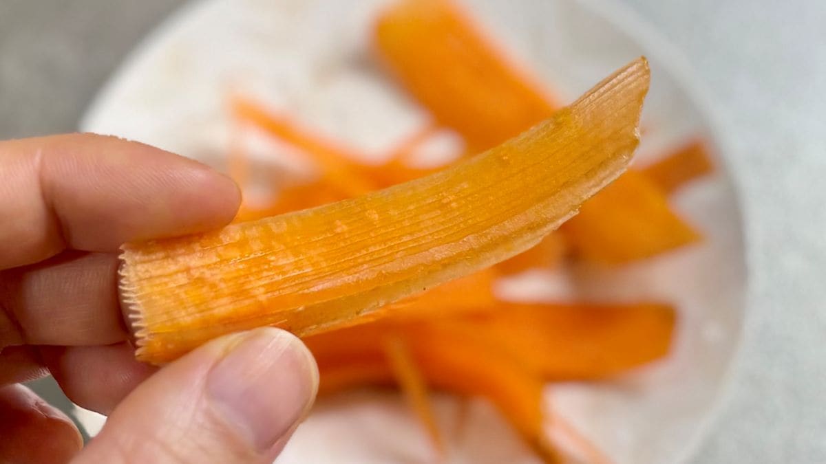 100均の千切りスライサー比較！ まさかの結果に驚き…結局おすすめはどれ？ 【ダイソー・セリア・キャンドゥ】