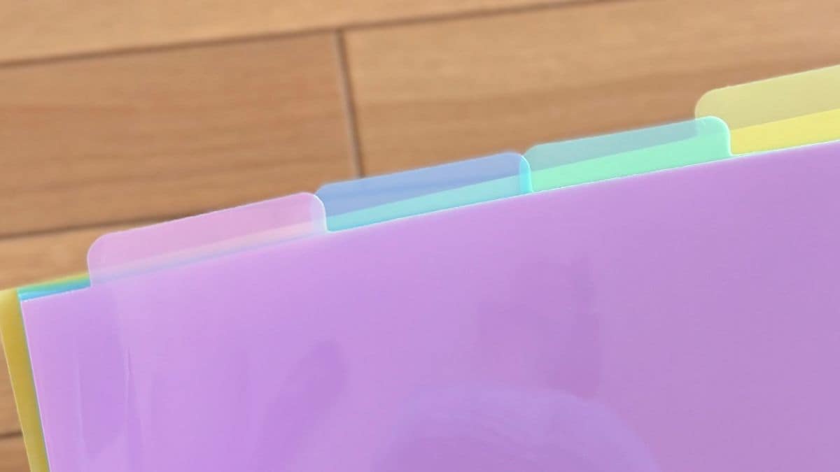 学校のプリント整理は100均にお任せ！ 収納アイデアも盛りだくさん♪