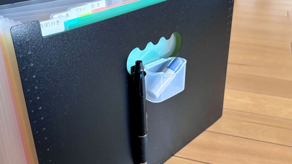 学校のプリント整理は100均にお任せ! 収納アイデアも盛りだくさん♪