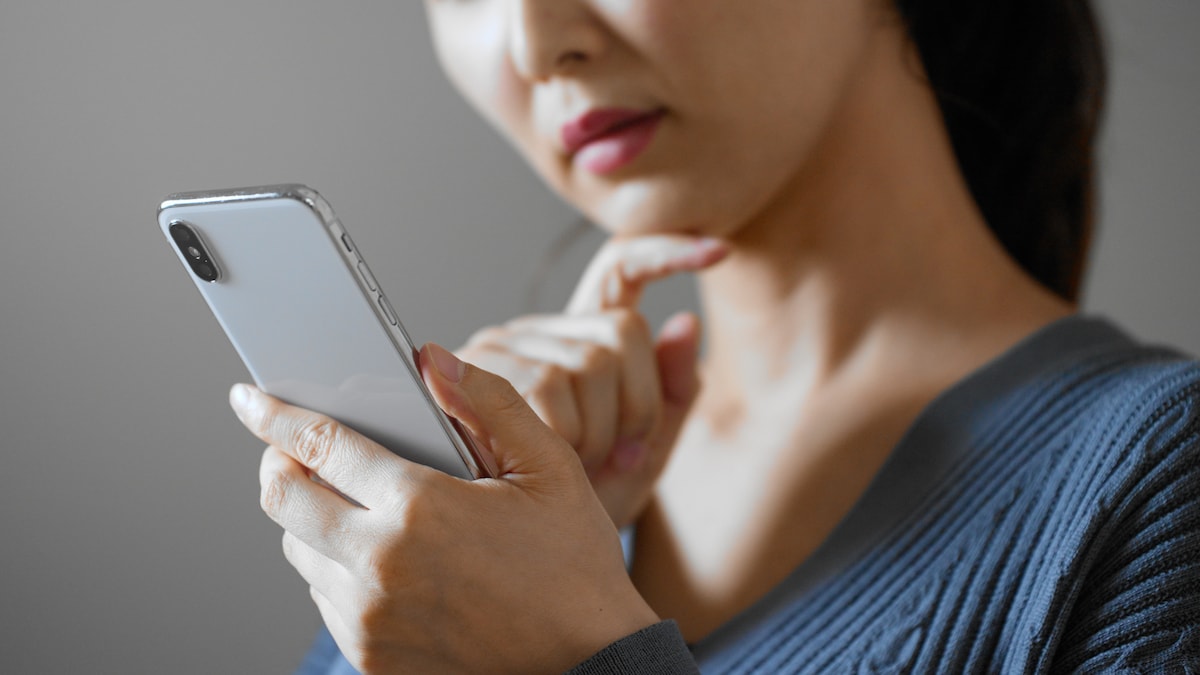 LINEの友達削除で相手側はどうなる？バレない方法でママの負担減