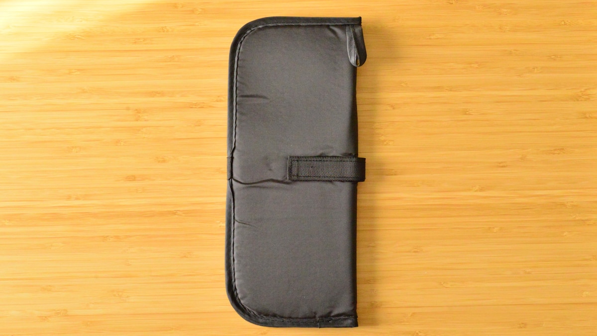 100均【セリア】ヘアアイロン耐熱ポーチが超便利！熱いまま収納できるかを検証