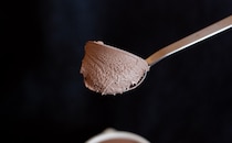 【数量限定】生チョコっぽいけど生チョコじゃないファミマ新商品