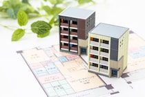 3千万投じたシニアマンションの「残酷な宣告」！1億FIREでも“半額惣菜”を漁る52歳の孤独と父の隠し財産