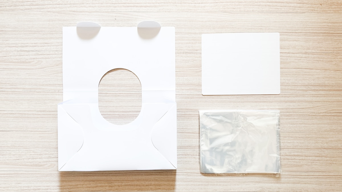 【100均】レジ袋・ポリ袋収納おすすめ8選！たたまなくてOKなものも紹介