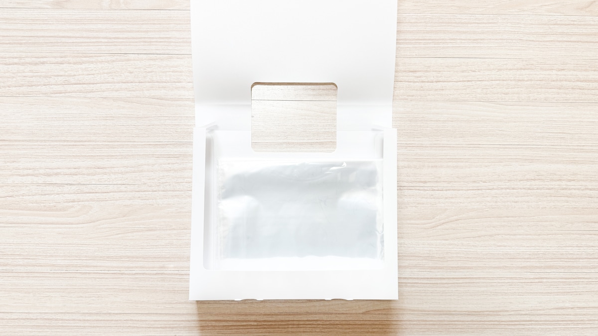 【100均】レジ袋・ポリ袋収納おすすめ8選！たたまなくてOKなものも紹介