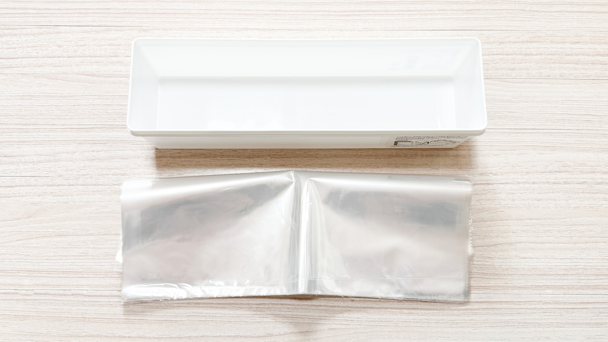 【100均】レジ袋・ポリ袋収納おすすめ8選！たたまなくてOKなものも紹介