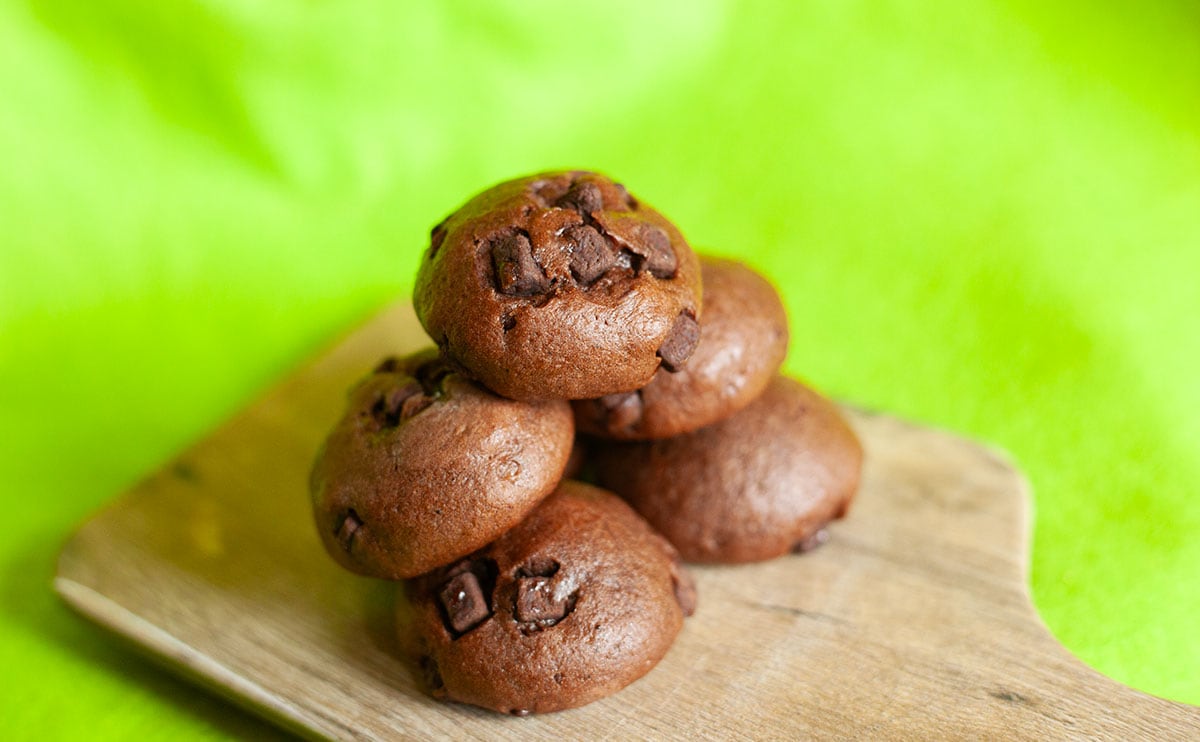 6個入で210円。【ファミマ】の“ポイポイ食べちゃう系”新商品