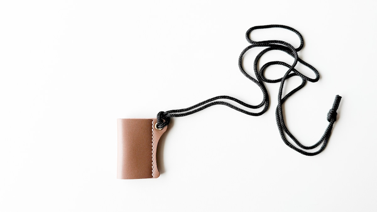 100均のペンホルダーが優秀！売り場も解説【セリア・ダイソー】